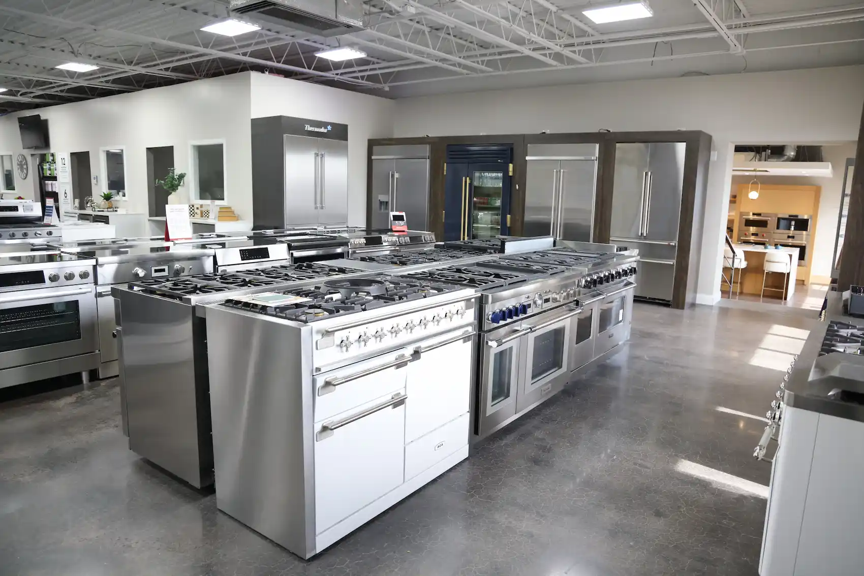 Slyman Bros - Retail West County