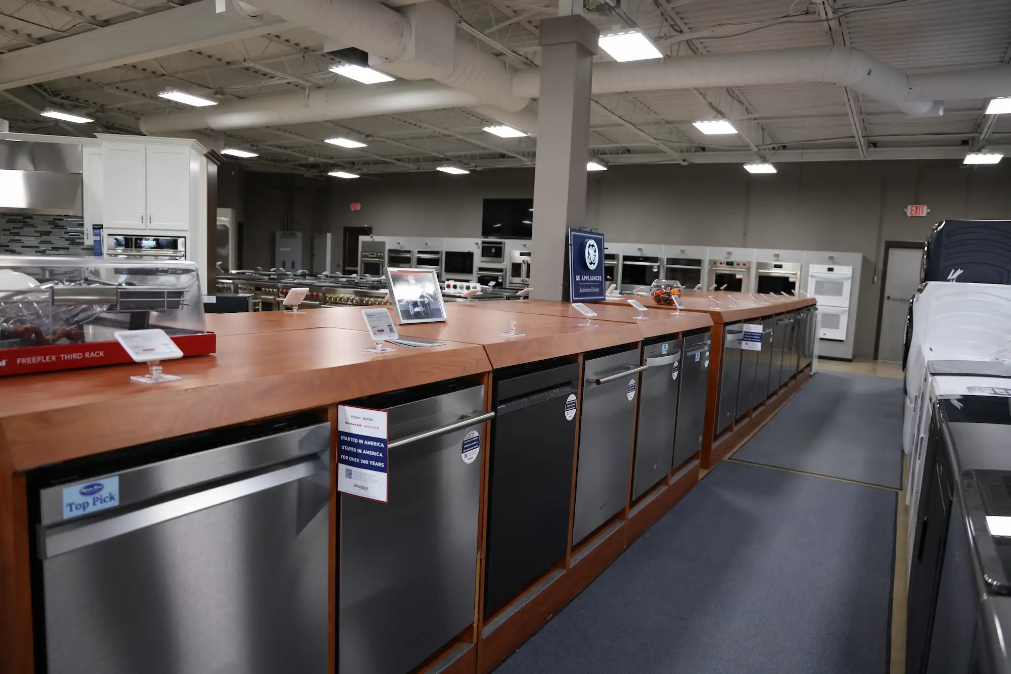 Slyman Bros - Retail O'Fallon, MO