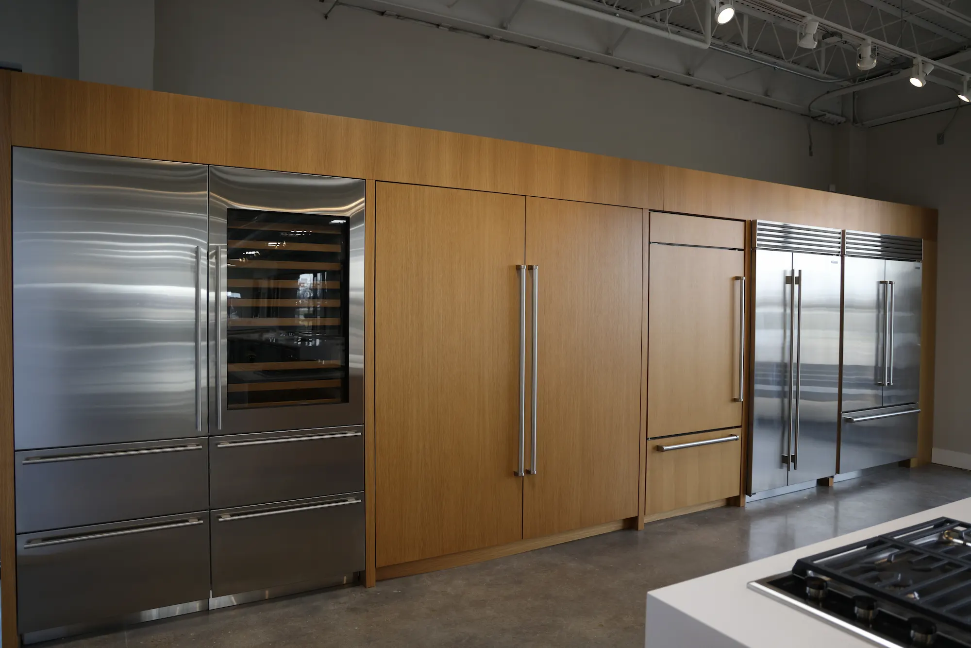 Slyman Bros - Retail South County