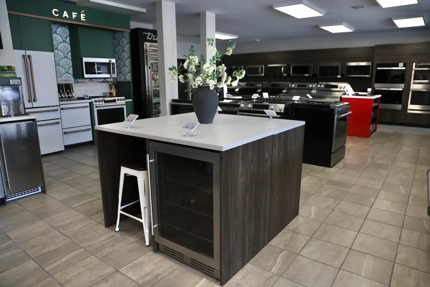 Slyman Bros - Retail St. Louis City