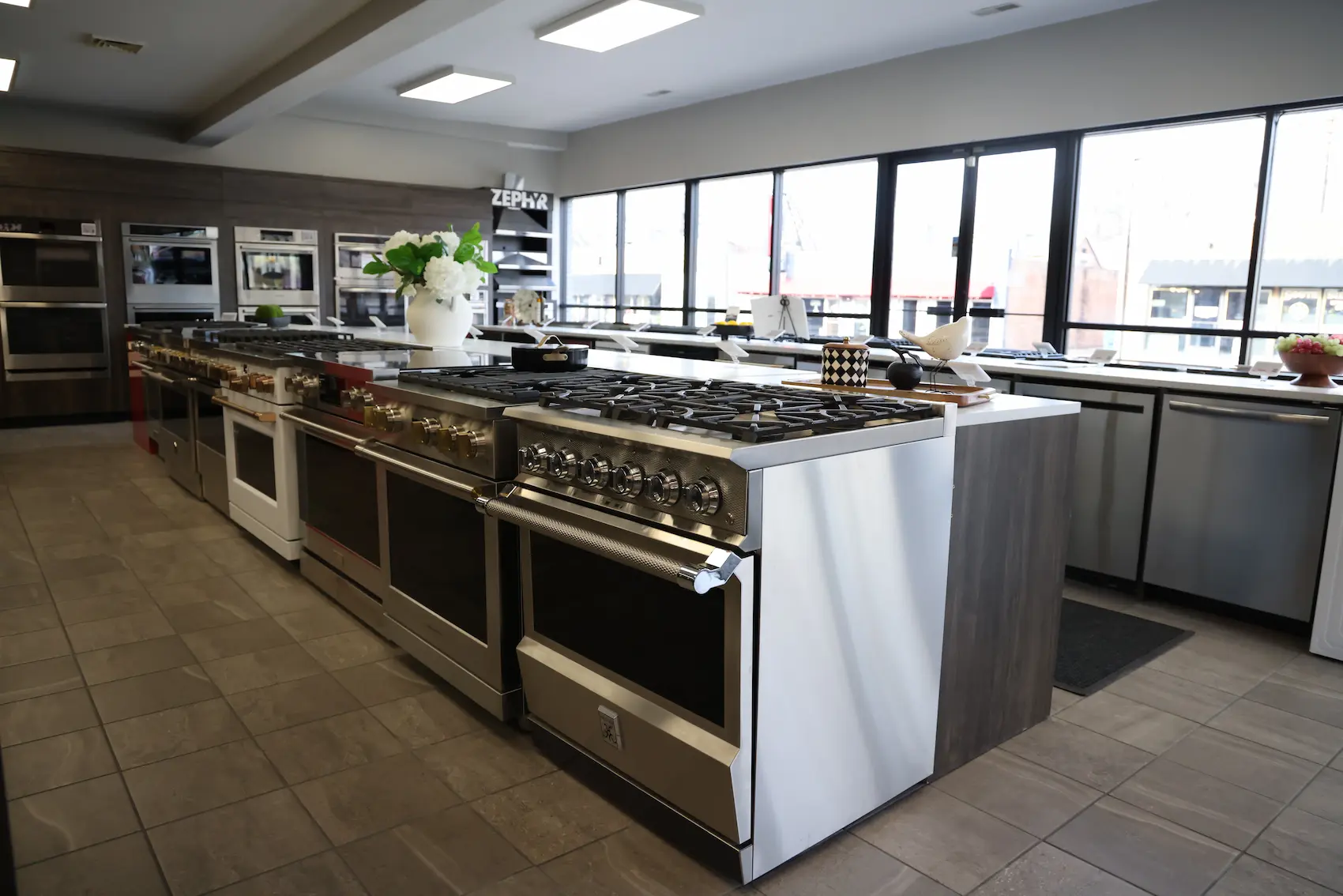 Slyman Bros - Retail St. Louis City